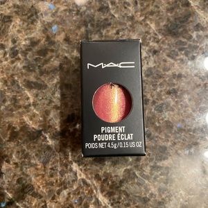 MAC Pigment in Rose